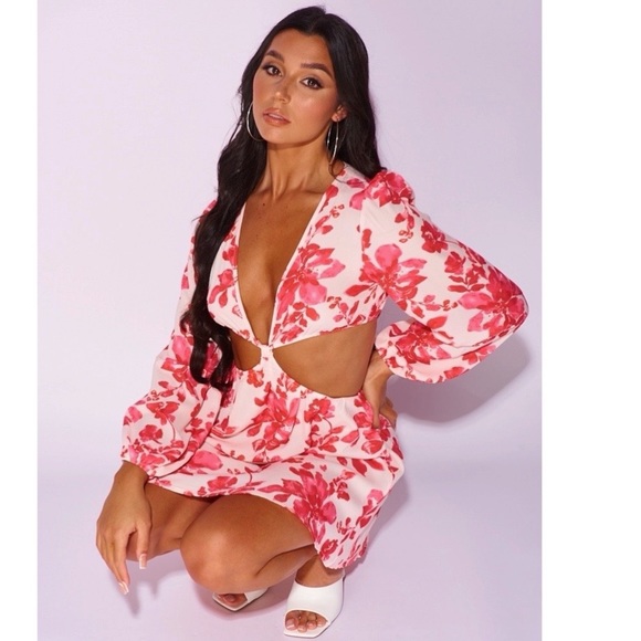 Red Floral Print Long Sleeve V-Neck Open Back Cutout Mini Dress - Picture 9 of 14